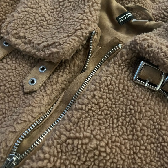 h&m brown teddy jacket in small - Picture 3 of 6
